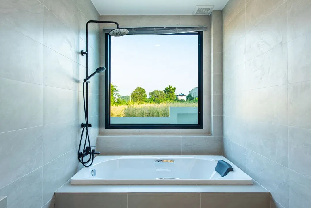 ห้องน้ำ Panmora poolvilla (สัตหีบ)