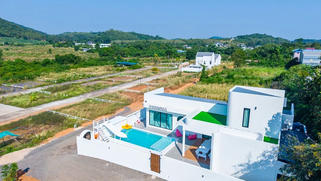 ภายนอก Panmora poolvilla (สัตหีบ)