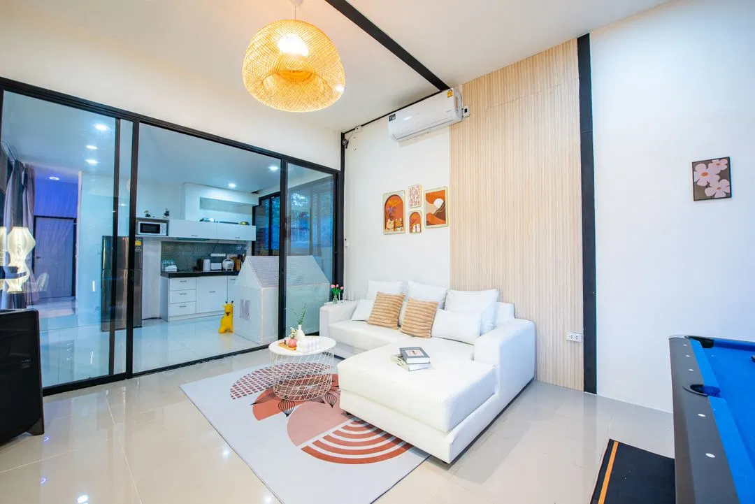 ภายใน Emery Poolvilla