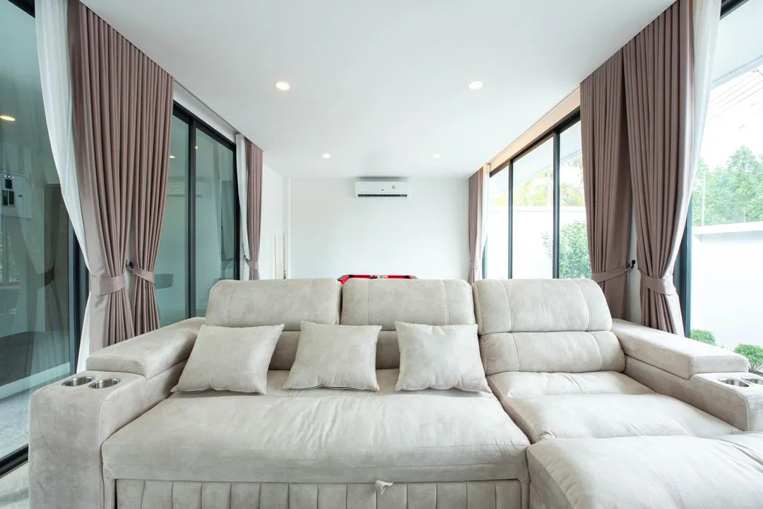 ภายใน The Hillside Pool Villa