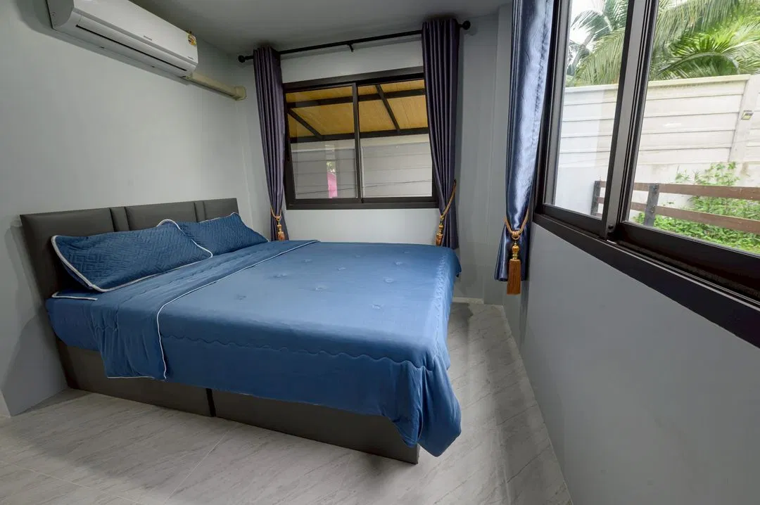 ห้องนอน บ้านอิงเขา พรรณวดี (ศรีราชา)