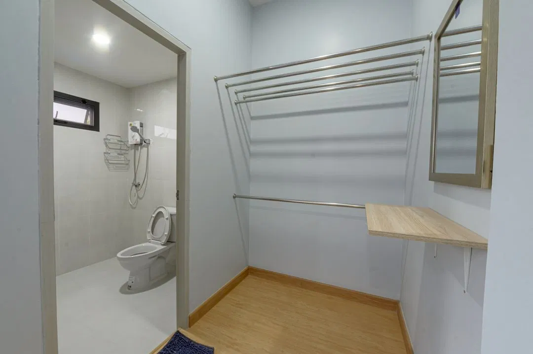 ห้องน้ำ บ้านอิงเขา พรรณวดี (ศรีราชา)