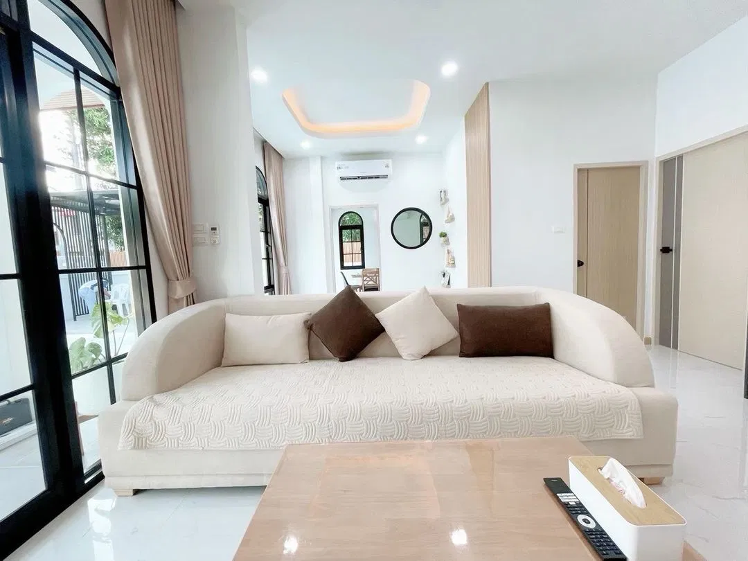 ภายใน Mojinei Pool Villa บางแสน