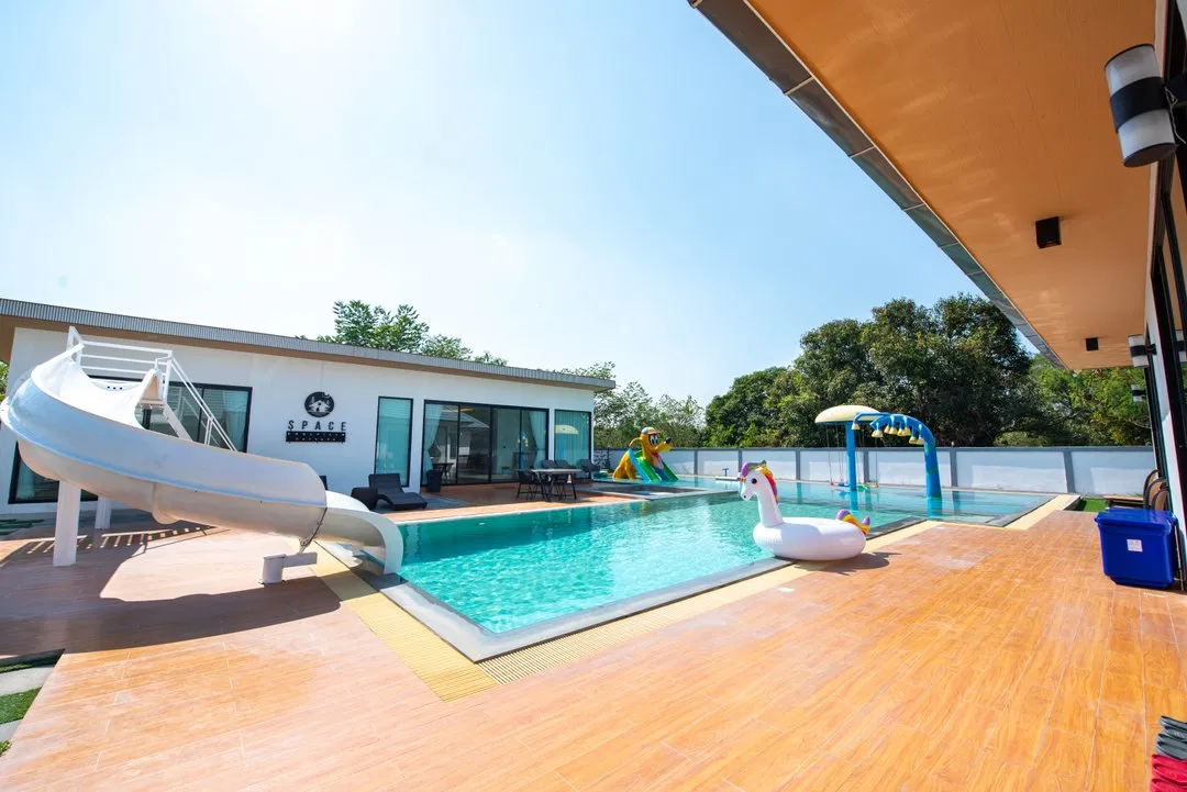 ภายนอก Space Poolvilla Pattaya