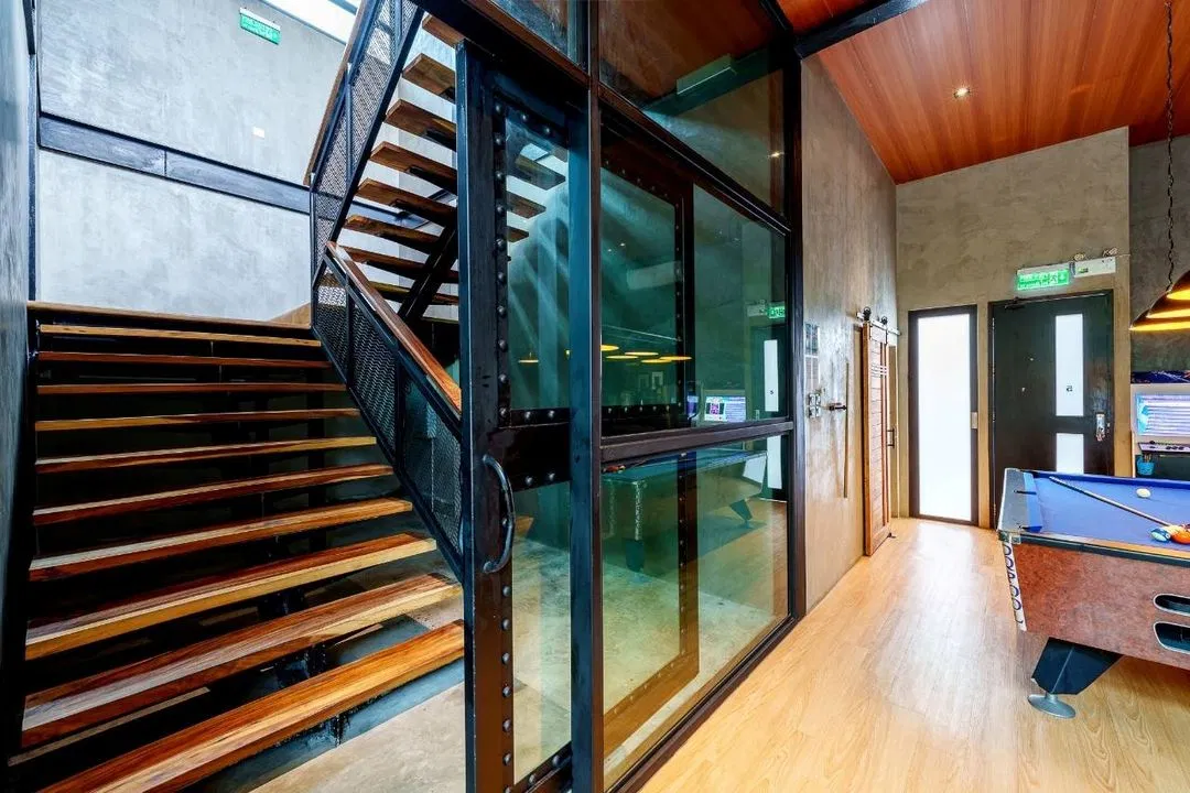 ภายใน 7 BEDROOM CLASSIC LOFT