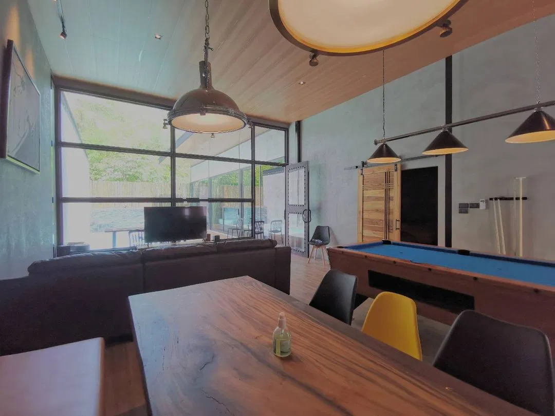ภายใน 7 BEDROOM CLASSIC LOFT