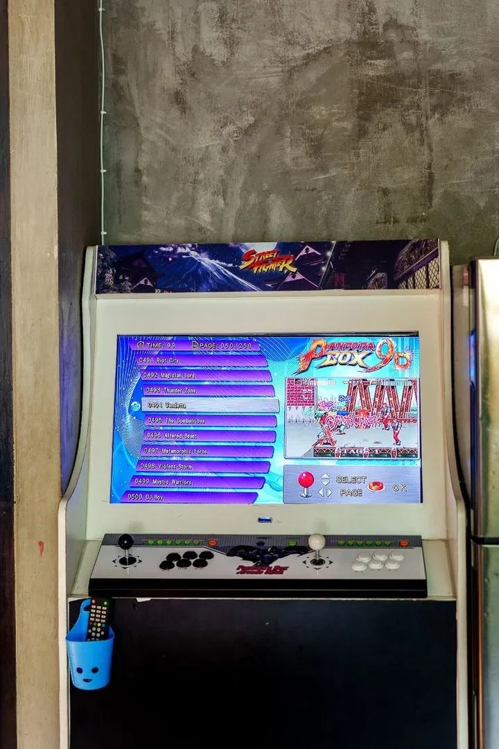 ภายใน 5 BEDROOM CLASSIC LOFT V7