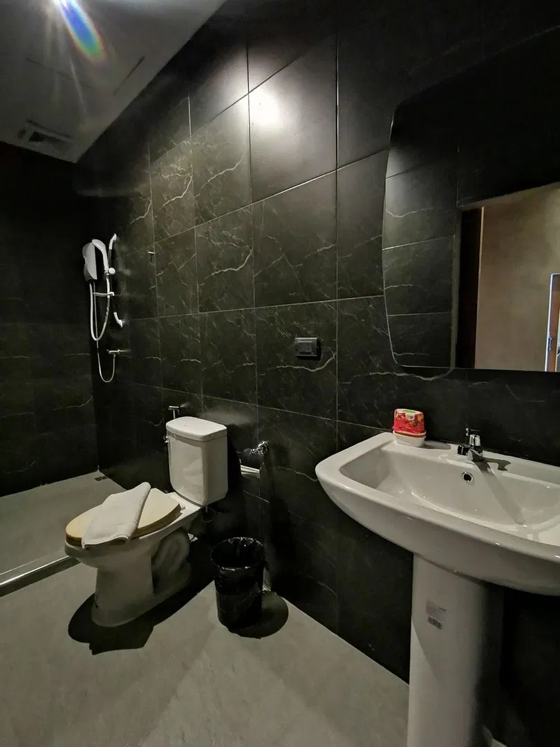 ห้องน้ำ 5 BEDROOM CLASSIC LOFT V7