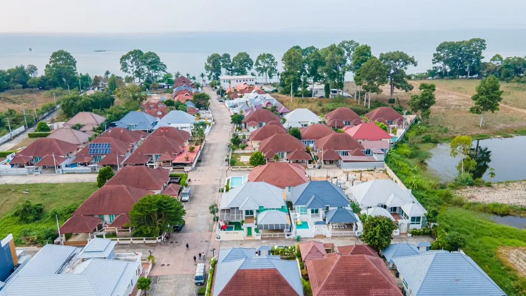 ภายนอก Kari pool villa Bangsare