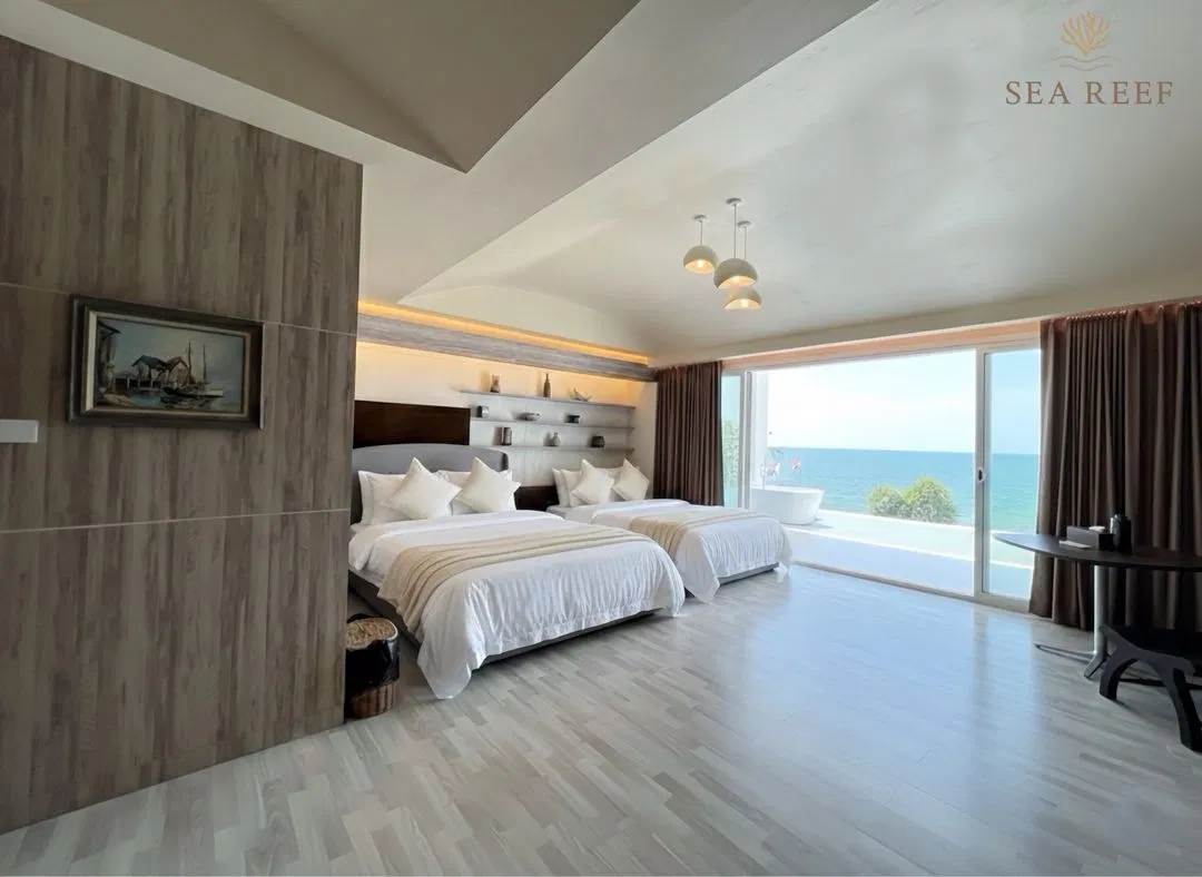 ห้องนอน Sea Reef Pool Villa