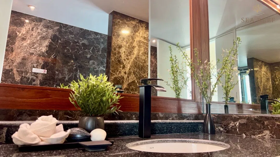 ห้องน้ำ Sea Reef Pool Villa