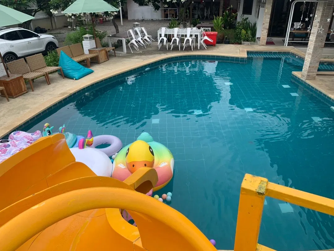 ภายนอก CHILLIn
