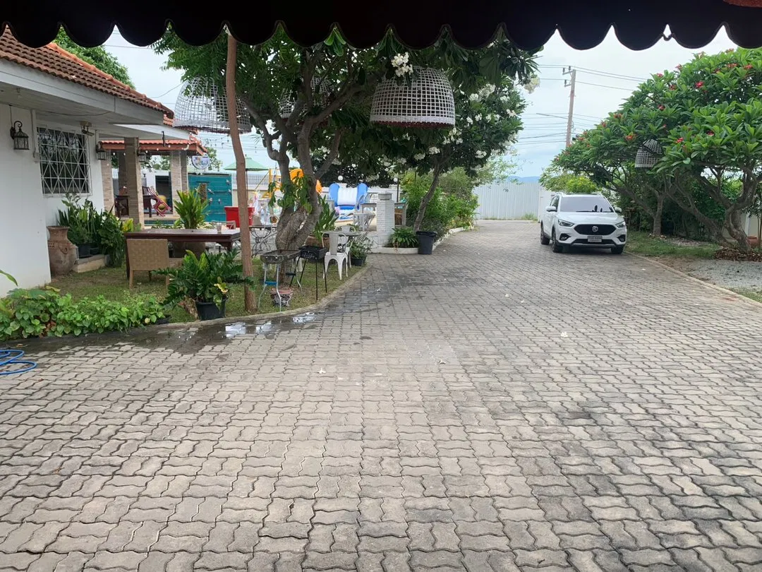 ที่จอดรถ CHILLIn