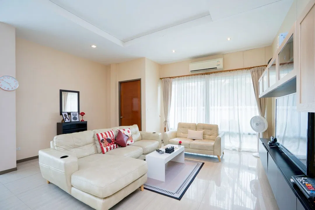 ภายใน Wealthy House