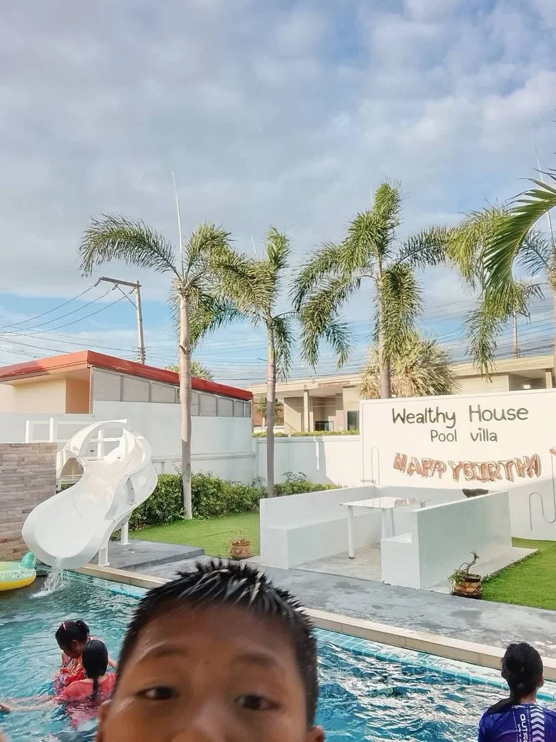 รูปจากลูกค้า Wealthy House