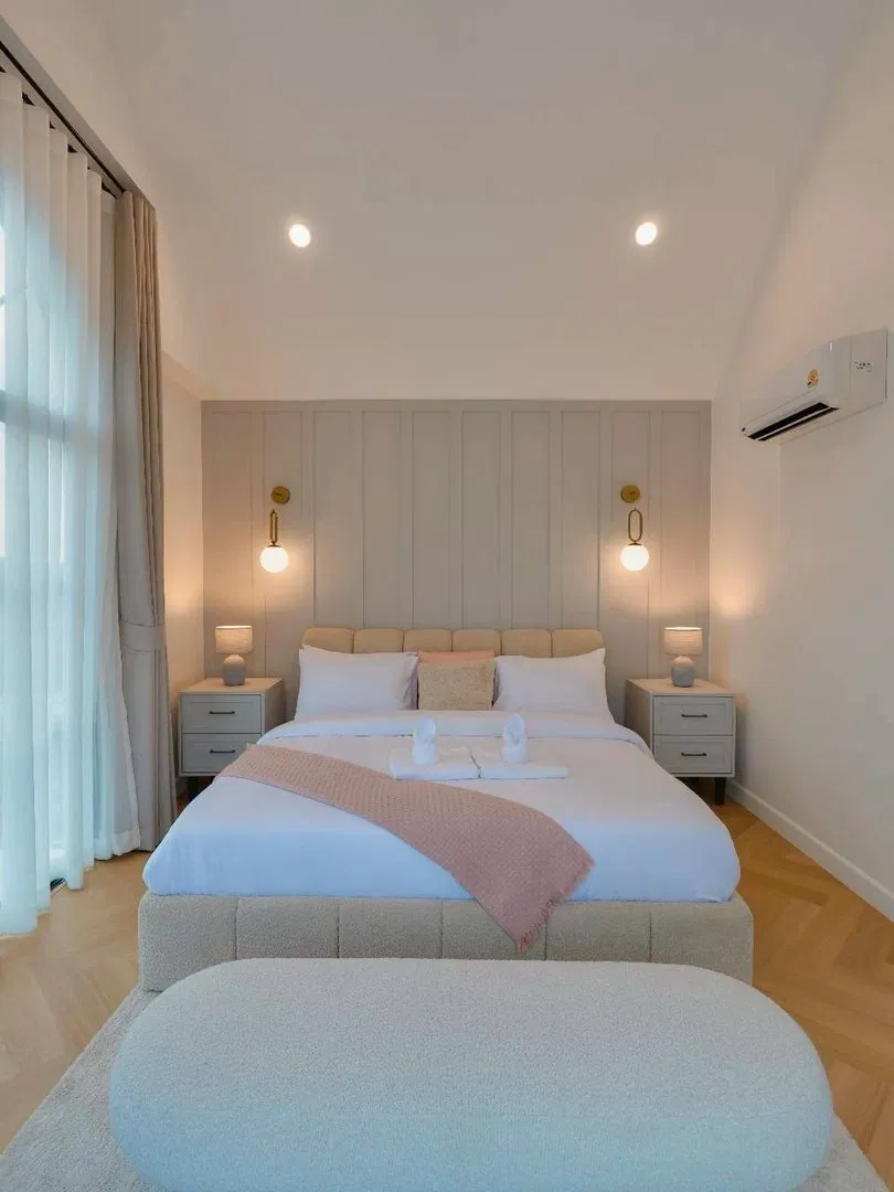 ห้องนอน Castle Hills villa