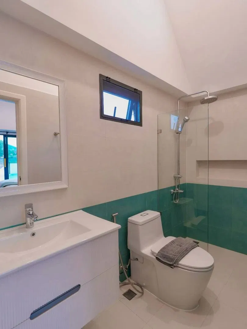 ห้องน้ำ Castle Hills villa