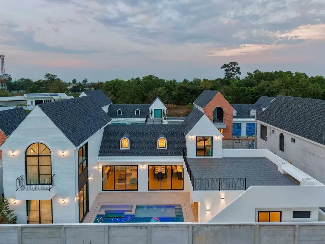 ภายนอก Castle Hills villa