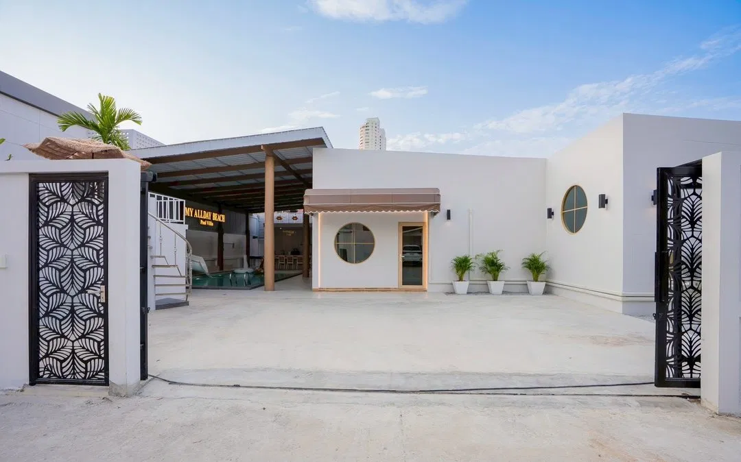 ที่จอดรถ MY ALLDAY BEACH Pool Villa