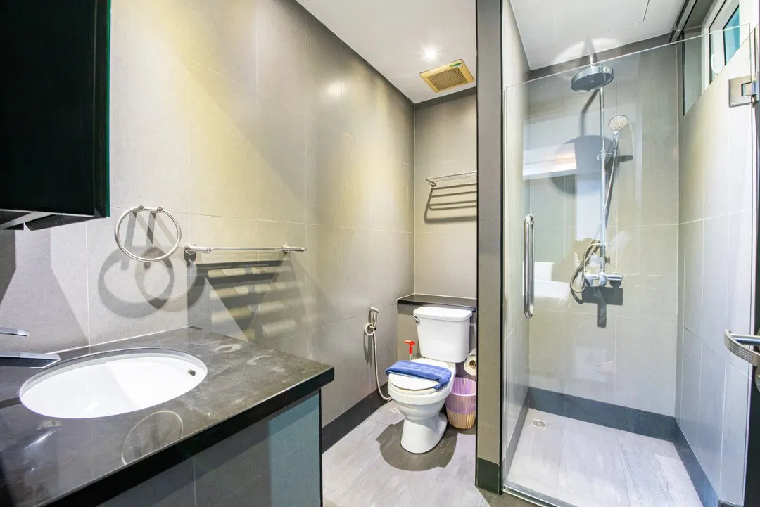 ห้องน้ำ Ongfong grand