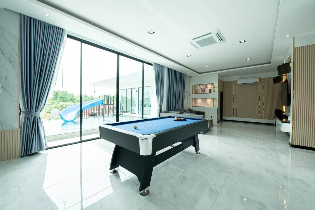 ภายใน PN LEGEND