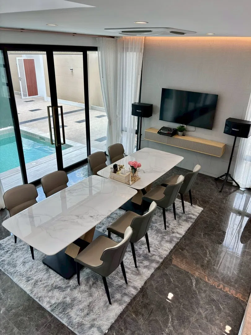 ภายใน Villa Pool Lay Z1