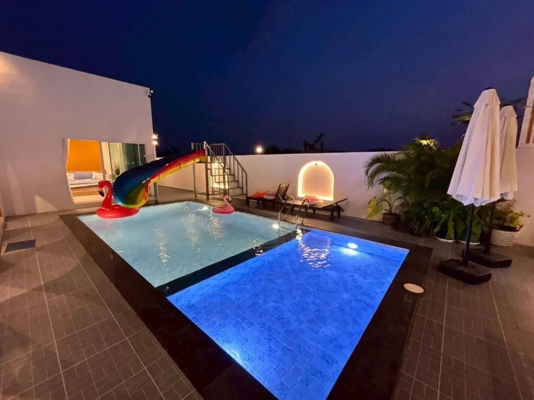 ภายนอก V house 1