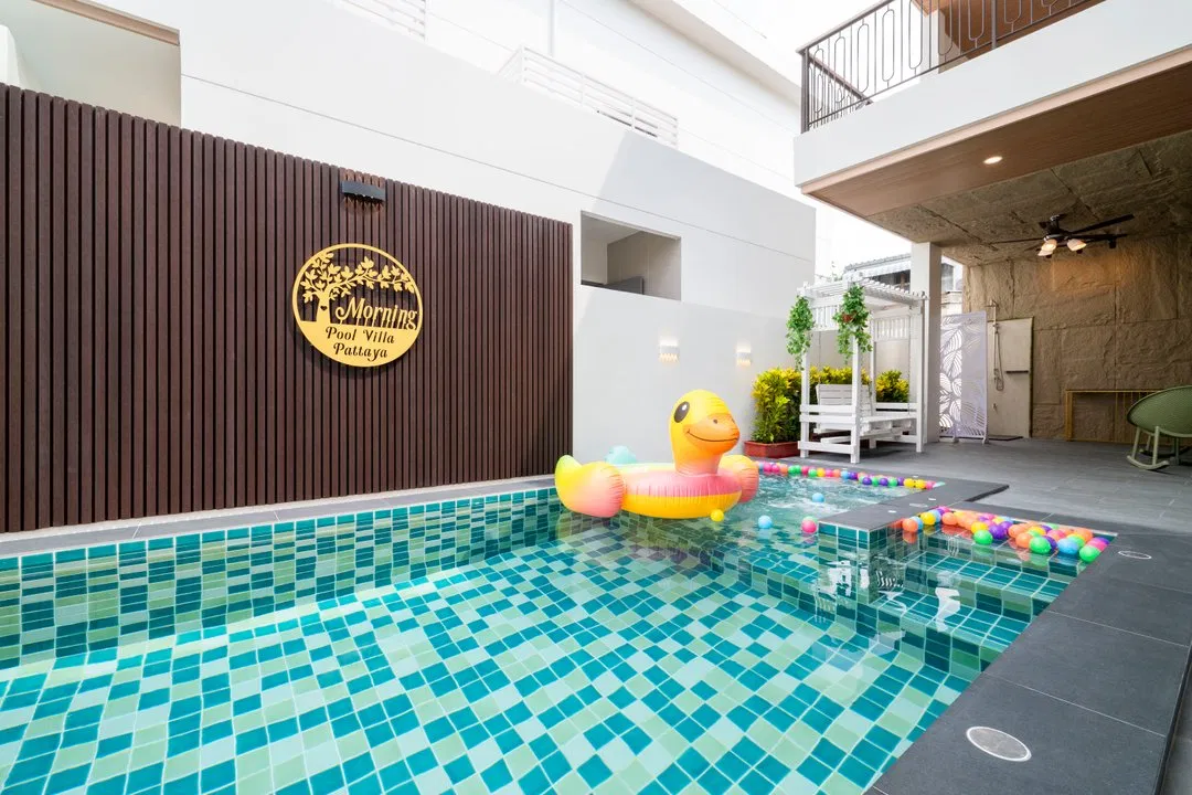 ภายนอก Morning Sea pool Villa 1