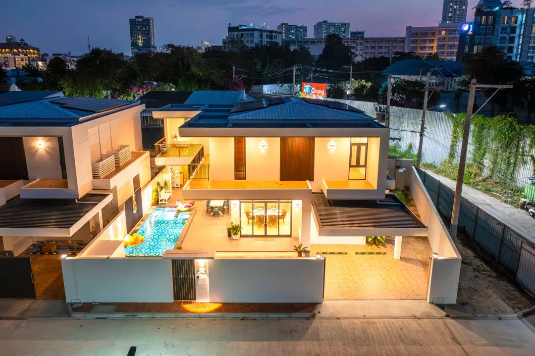 ภายนอก Morning Sea pool Villa 1