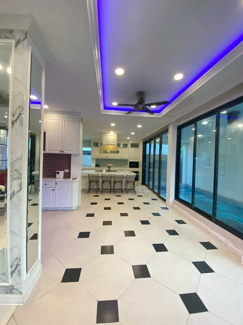 ภายใน Exquisite poolvilla H