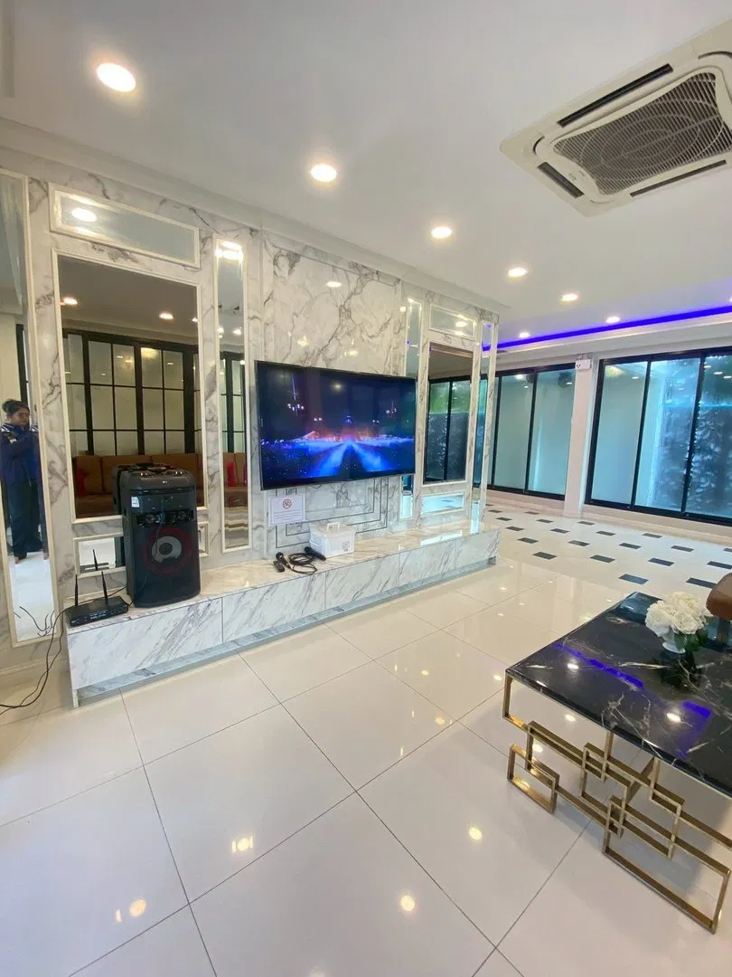 ภายใน Exquisite poolvilla H
