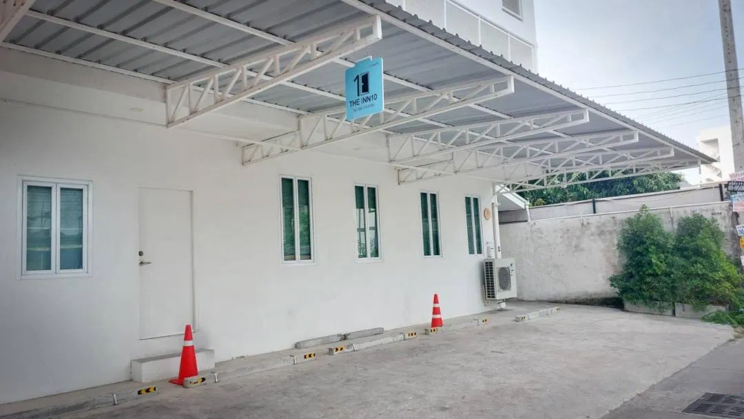 ที่จอดรถ The Inn 10