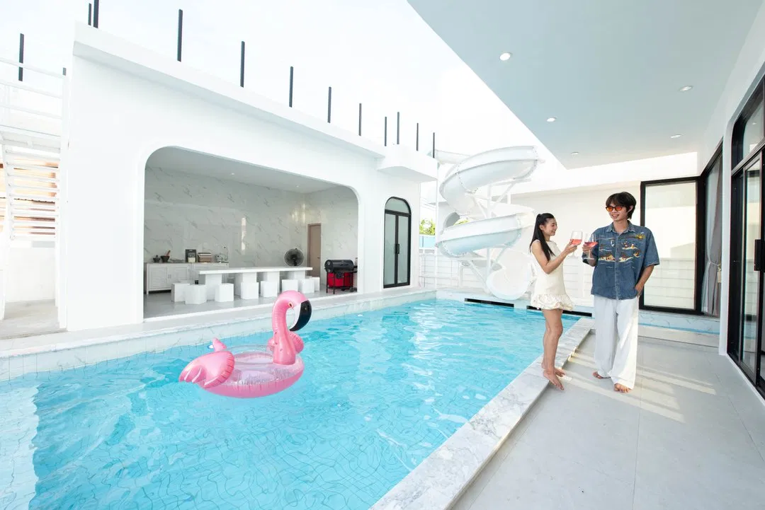 ภายนอก Orion Grand (โอไรออน แกรนด์)