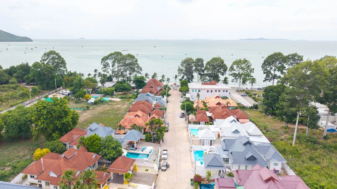ภายนอก Chid talay poolvilla