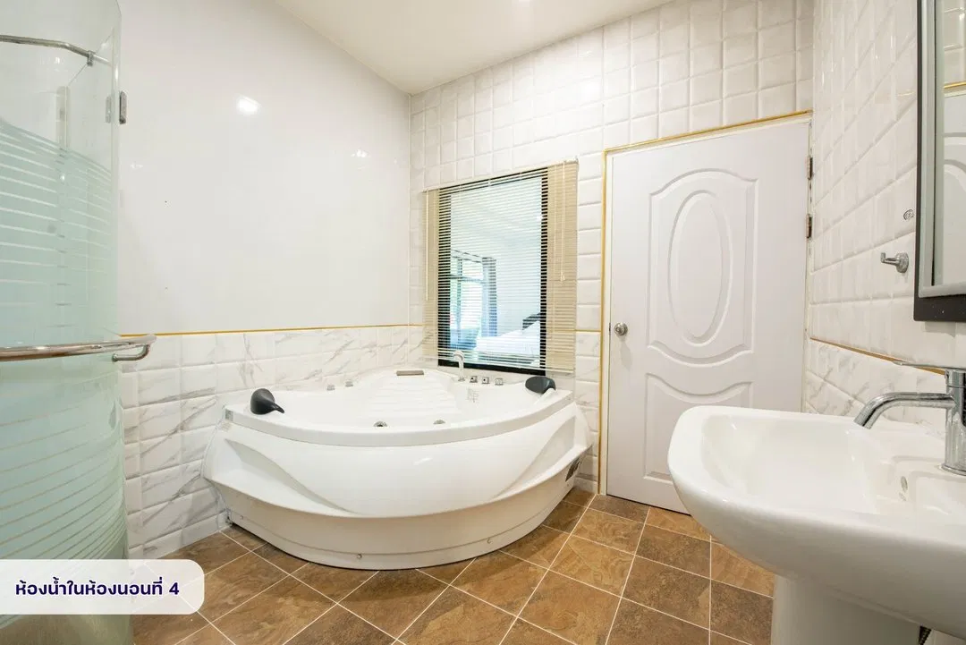 ห้องน้ำ Seattle Pool Villa Pattaya