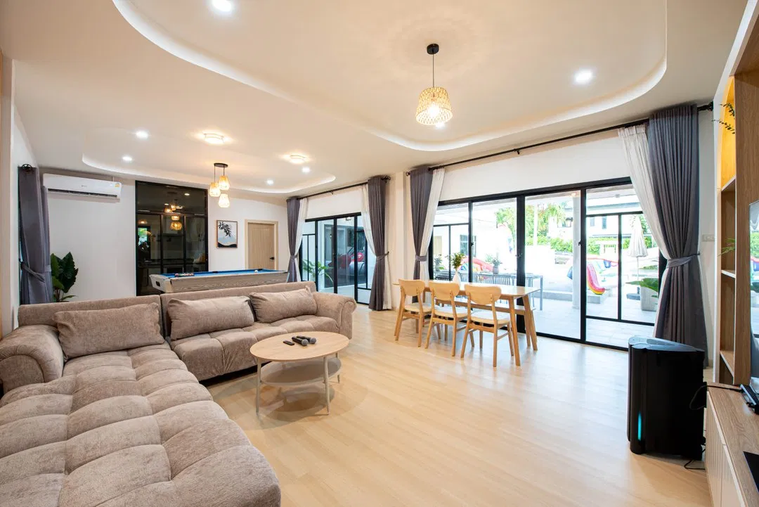 ภายใน Seattle Pool Villa Pattaya