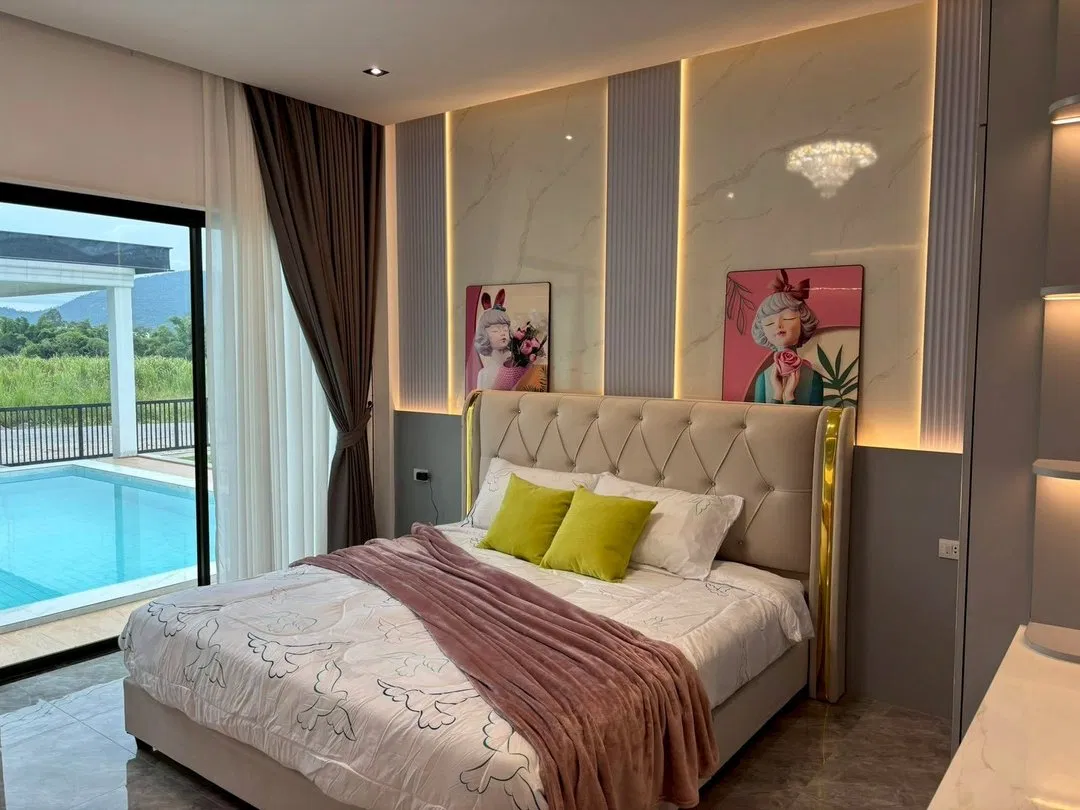 ห้องนอน Pool&Play Pool Villa ศรีราชา