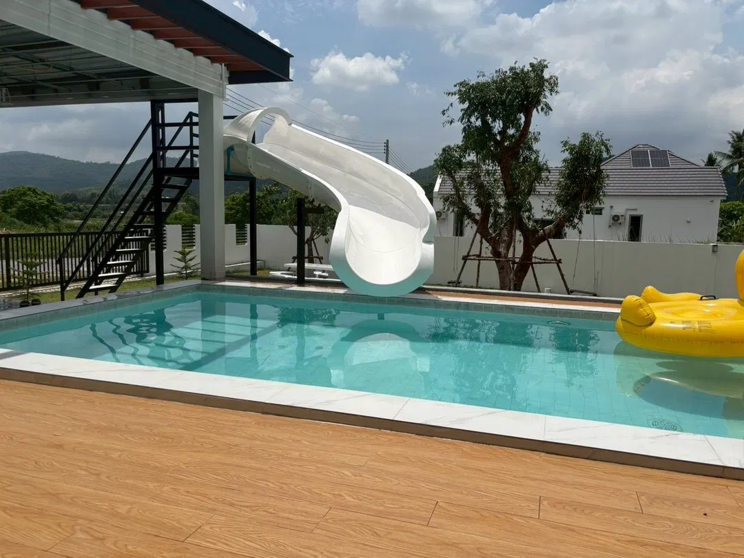 ภายนอก Pool&Play Pool Villa ศรีราชา