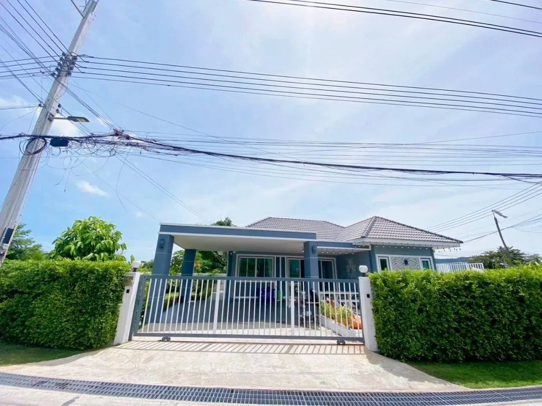 ภายนอก Friendly Pool Villa