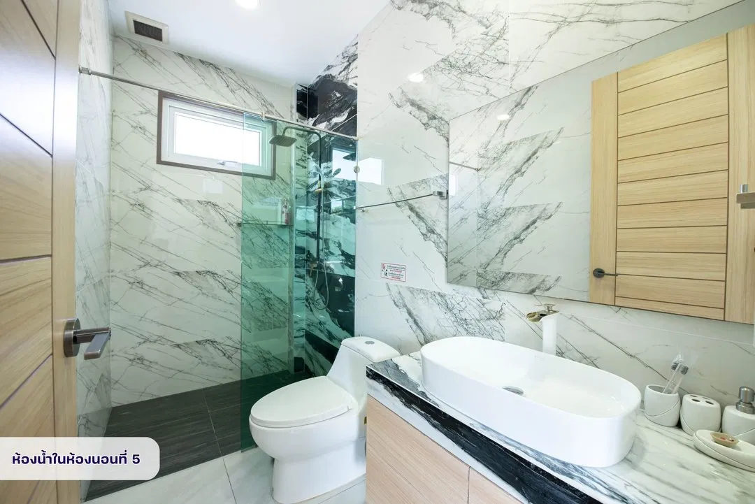 ห้องน้ำ Villa port sand
