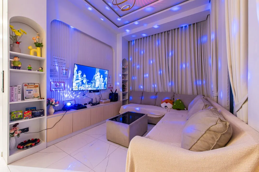 ภายใน Bonheur