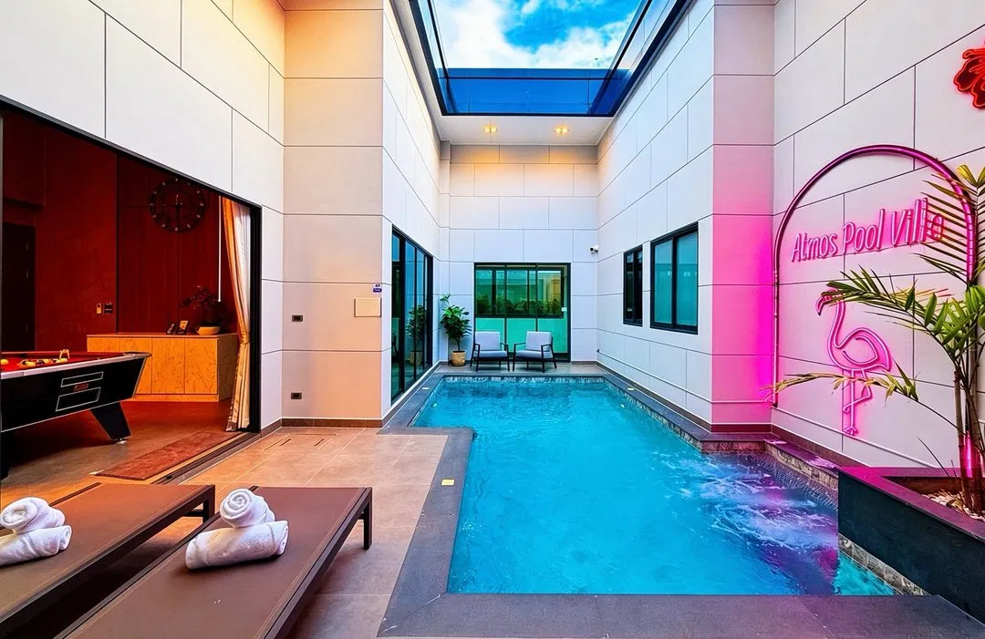ภายนอก Atmos Poolvilla