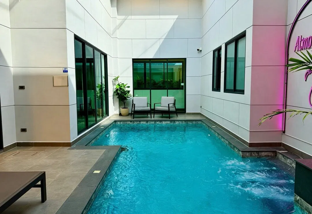 ภายนอก Atmos Poolvilla