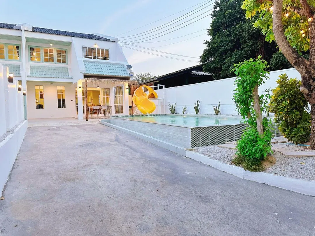 ภายนอก Beam beach 1