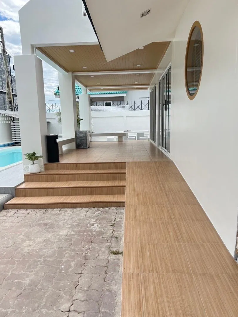 ภายนอก บ้านแสงจันทร์พูลวิลล่าระยอง - saengchan pool villa rayong