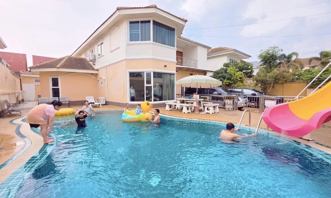 รูปจากลูกค้า Ty Holiday #217
