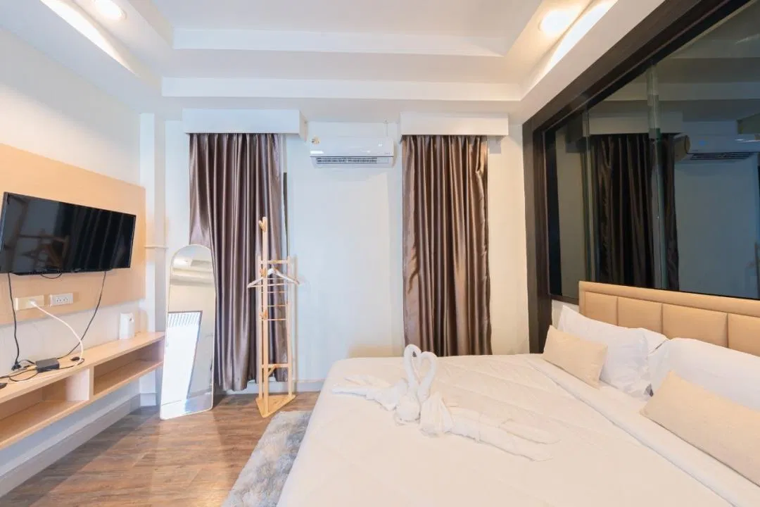 ห้องนอน Alisa Garden&Pool