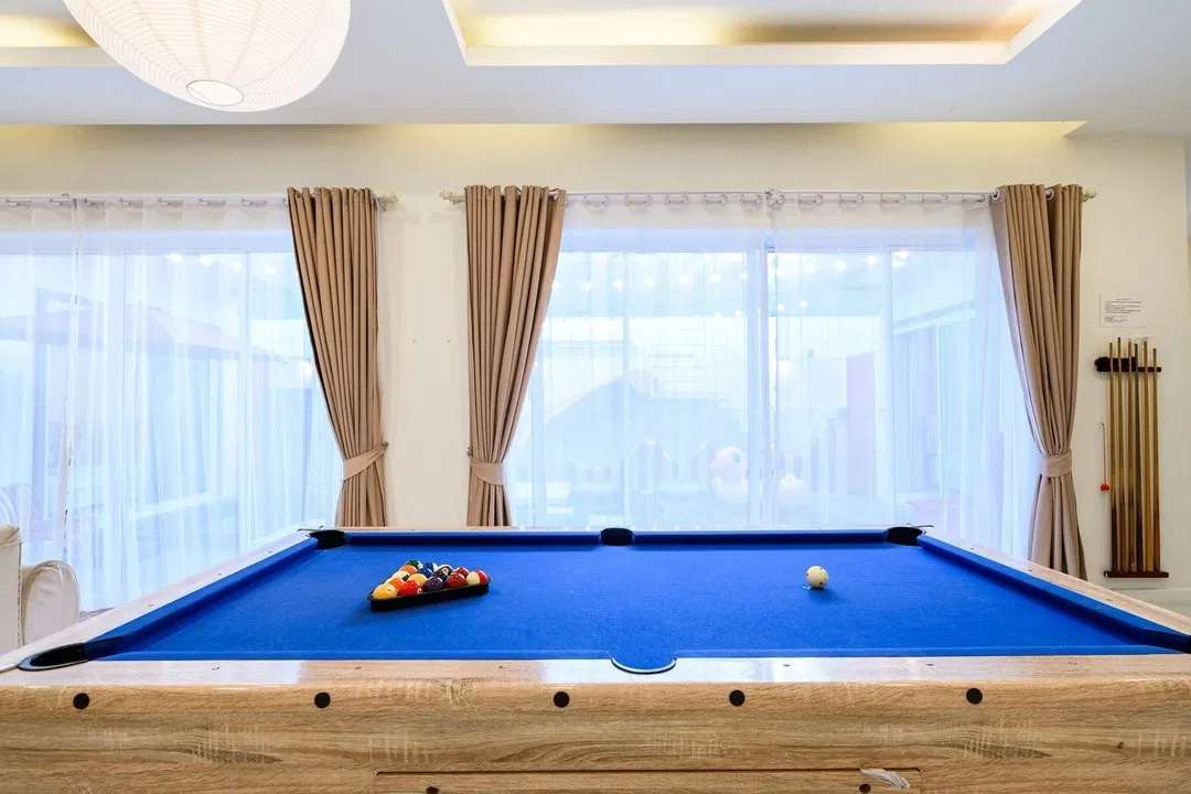 ภายใน Scarlet Poolvilla