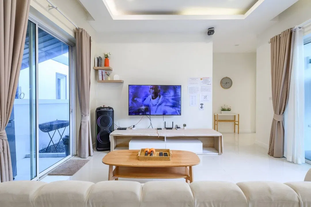 ภายใน Scarlet Poolvilla