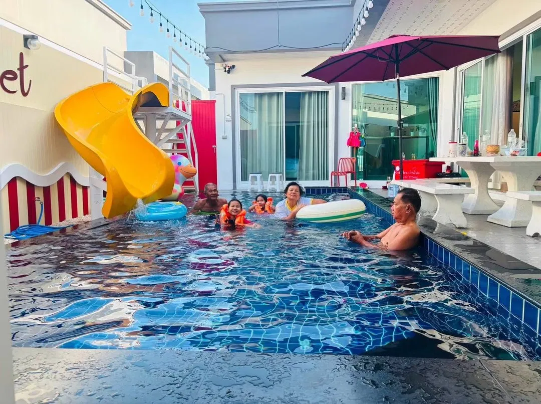 รูปจากลูกค้า Scarlet Poolvilla